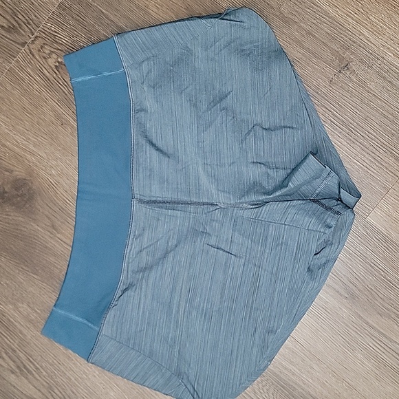 Running Shorts - Picture 8 of 9